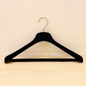 Cabide Terno Veludo Preto